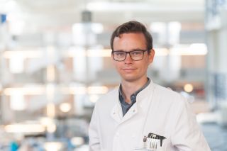 Dr. Rolf Fronczek, Neuroloog